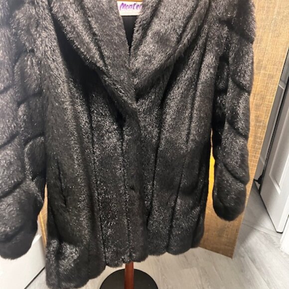 Faux fur Black Coat that looks like Mink Coat - Picture 3 of 4